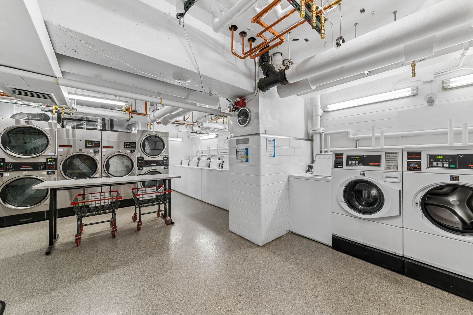 3600 N Lake Shore Drive 1308 Property Photo 17