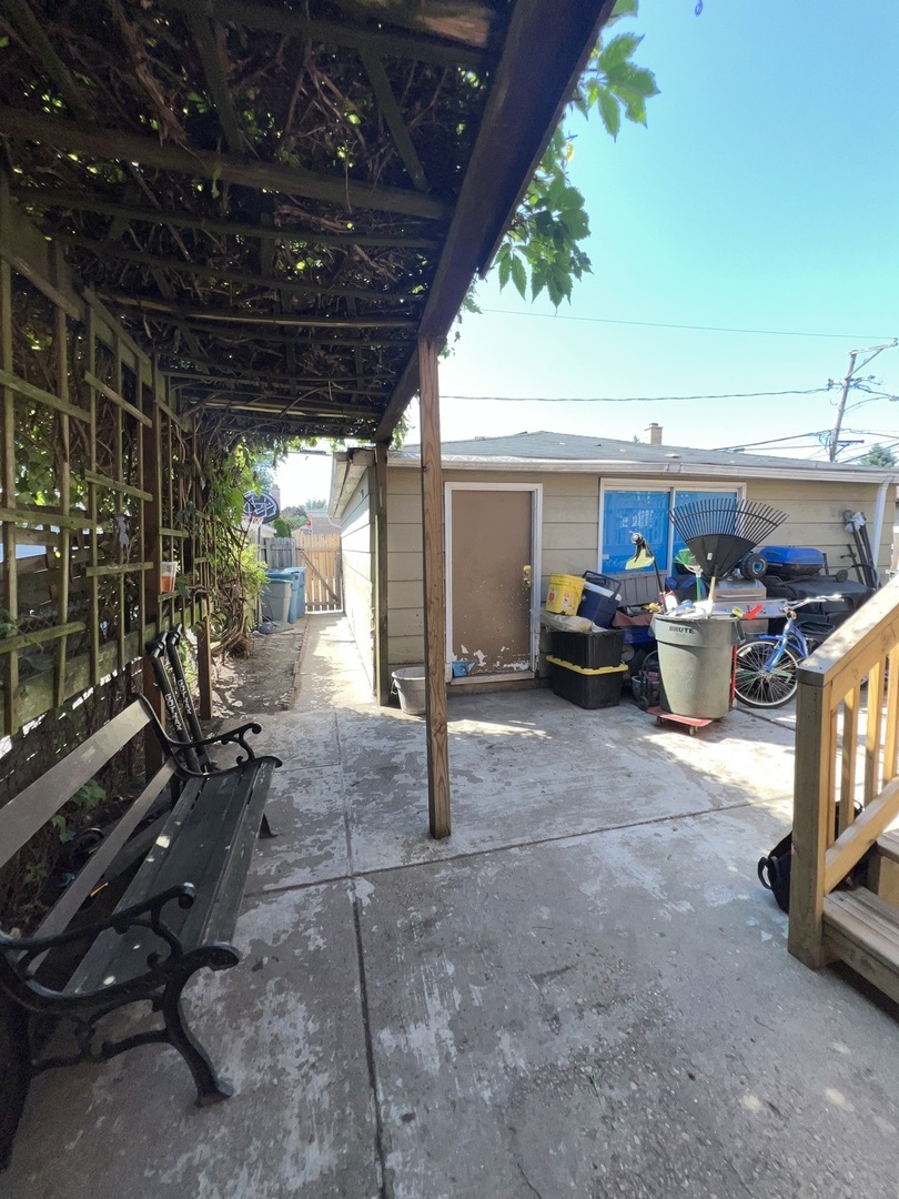 1636 N 33rd Avenue Property Photo 22