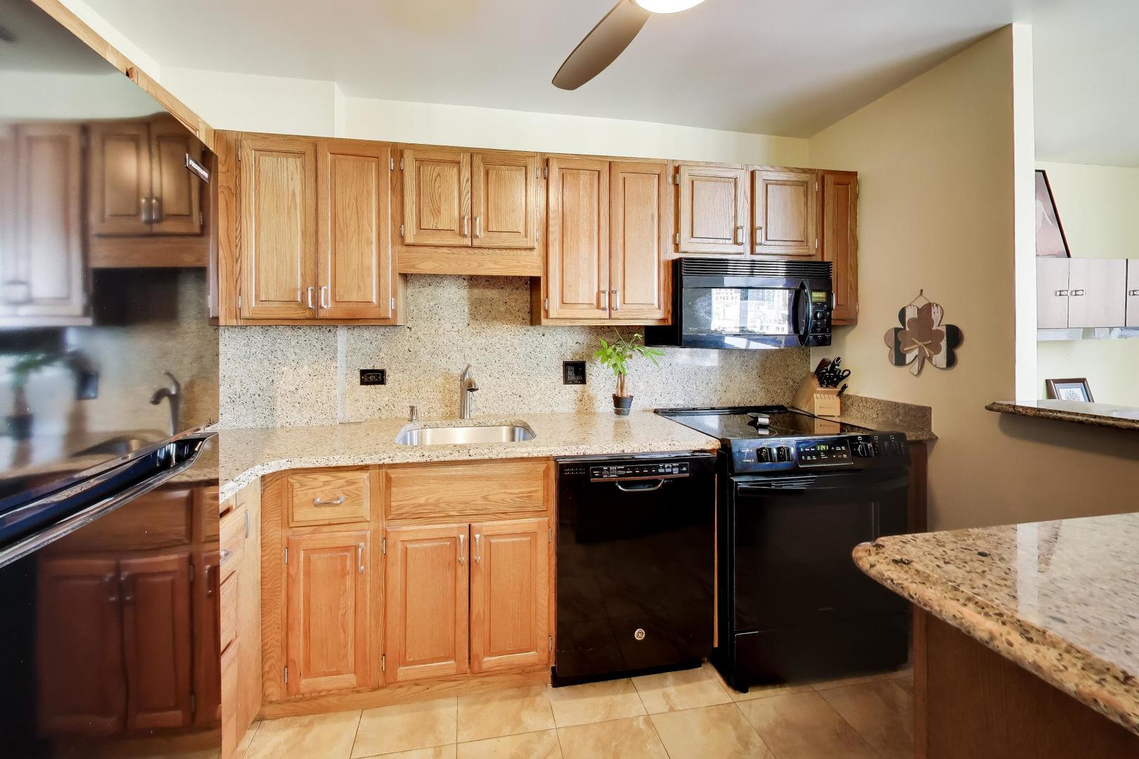 12727241 Property Photo 7