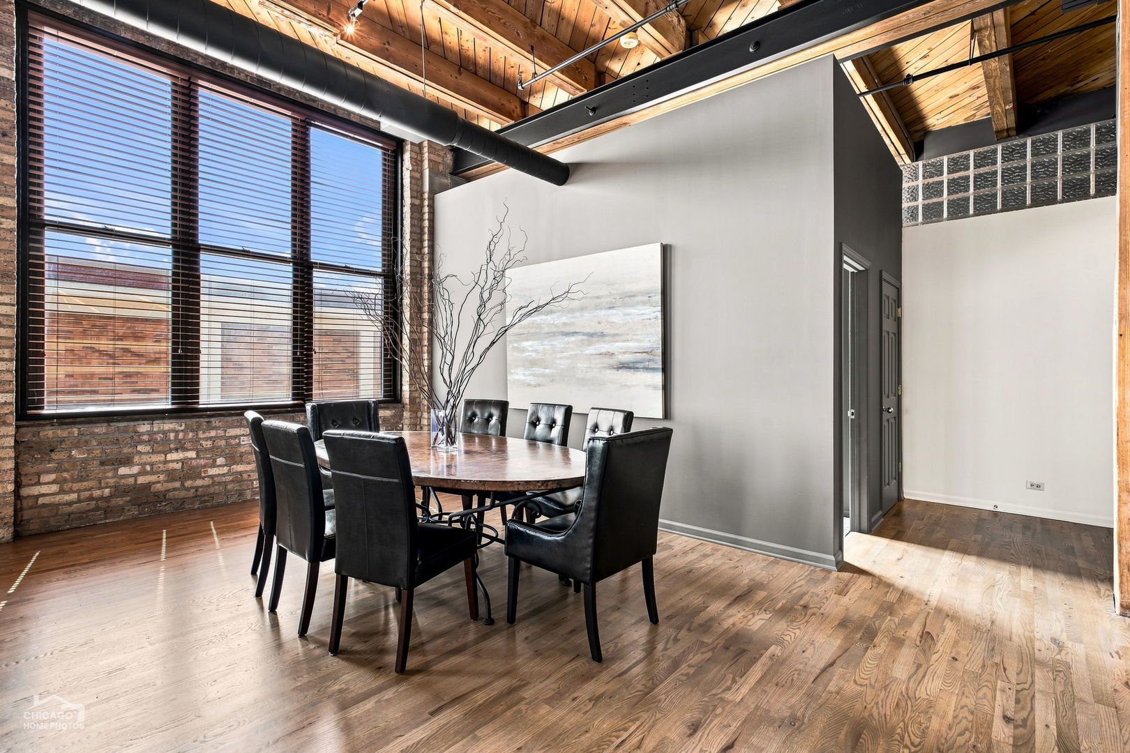1872 N Clybourn Avenue 407 Property Photo 4