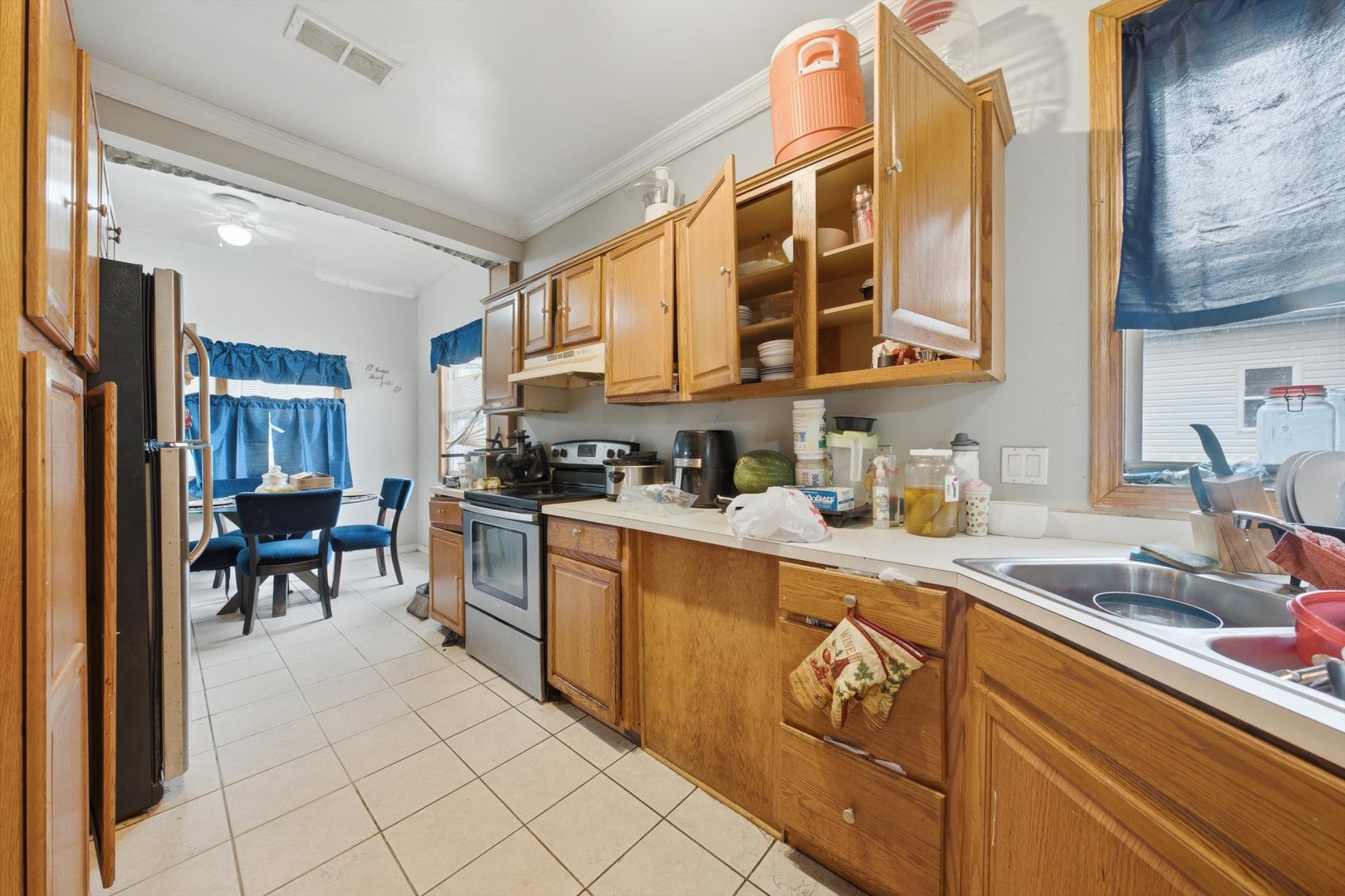 1215 S Spaulding Avenue Property Photo 13