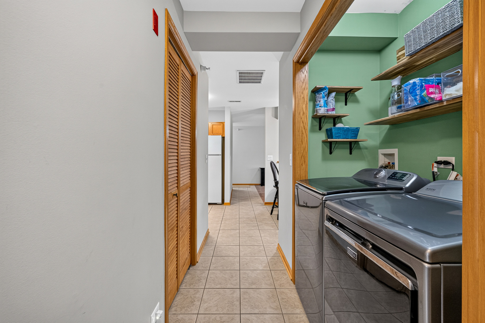 1011 Ashley Court 2d Property Photo 21