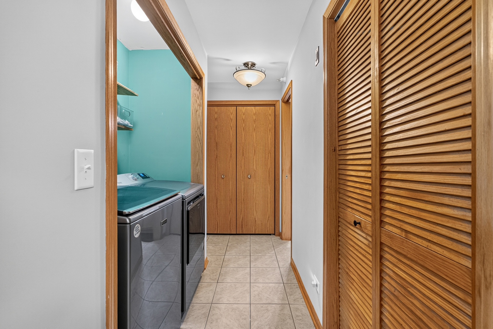 1011 Ashley Court 2d Property Photo 22