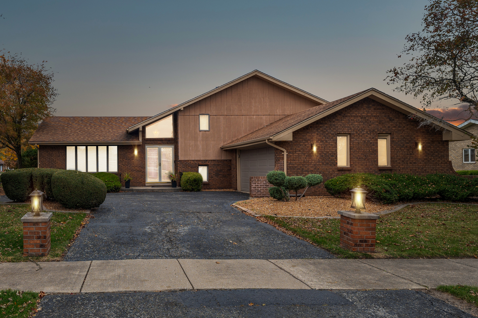 2210 207th Place Property Photo 1