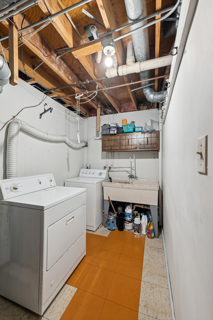2210 207th Place Property Photo 18