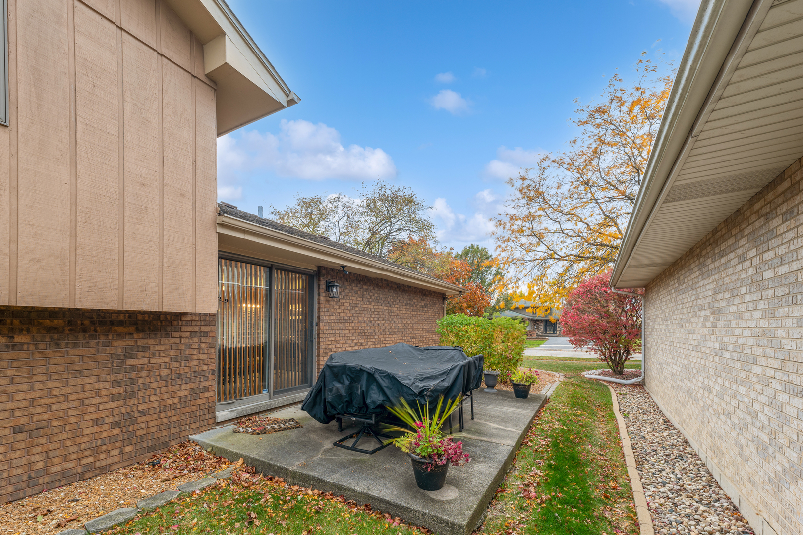 2210 207th Place Property Photo 19