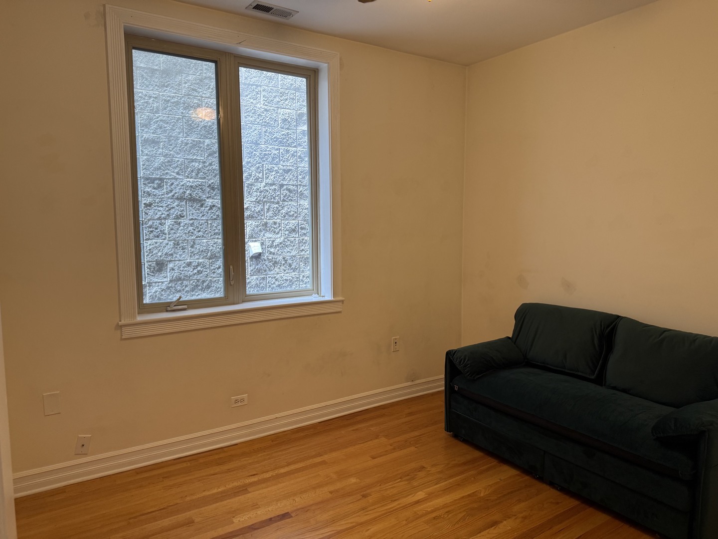 2645 W Haddon Avenue 2 Property Photo 9