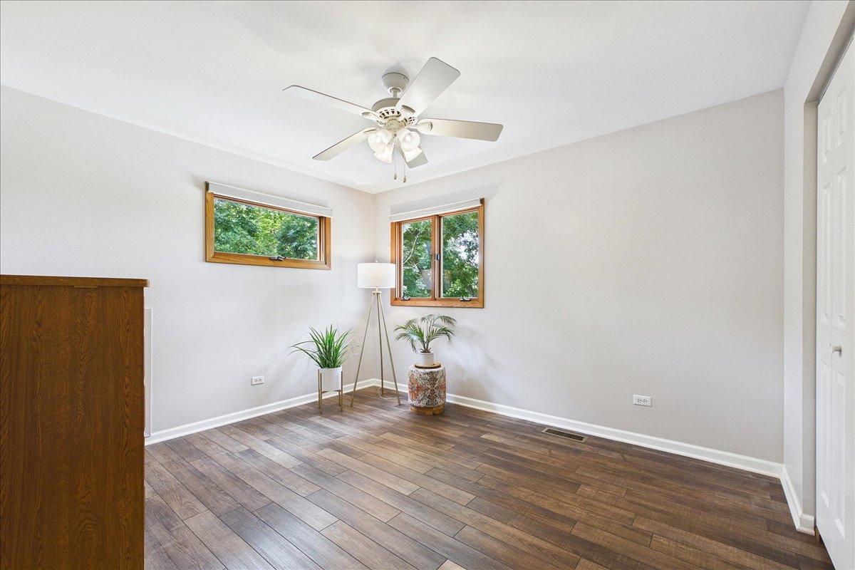 33202 N Woodland Terrace Property Photo 25