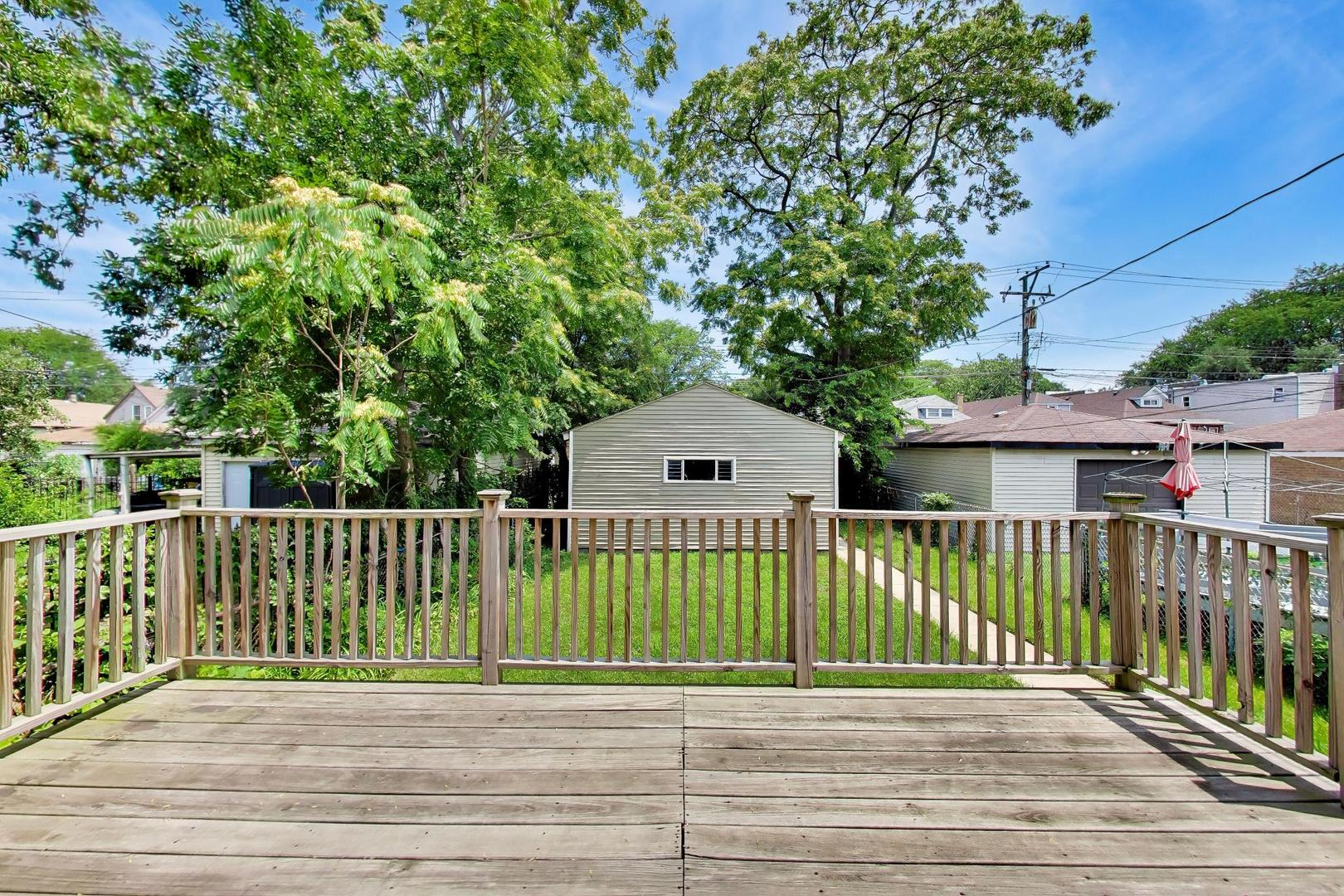 7643 S Eberhart Avenue Property Photo 38