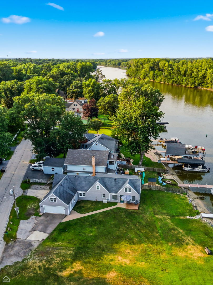 4400 Riverside Drive Property Photo 6