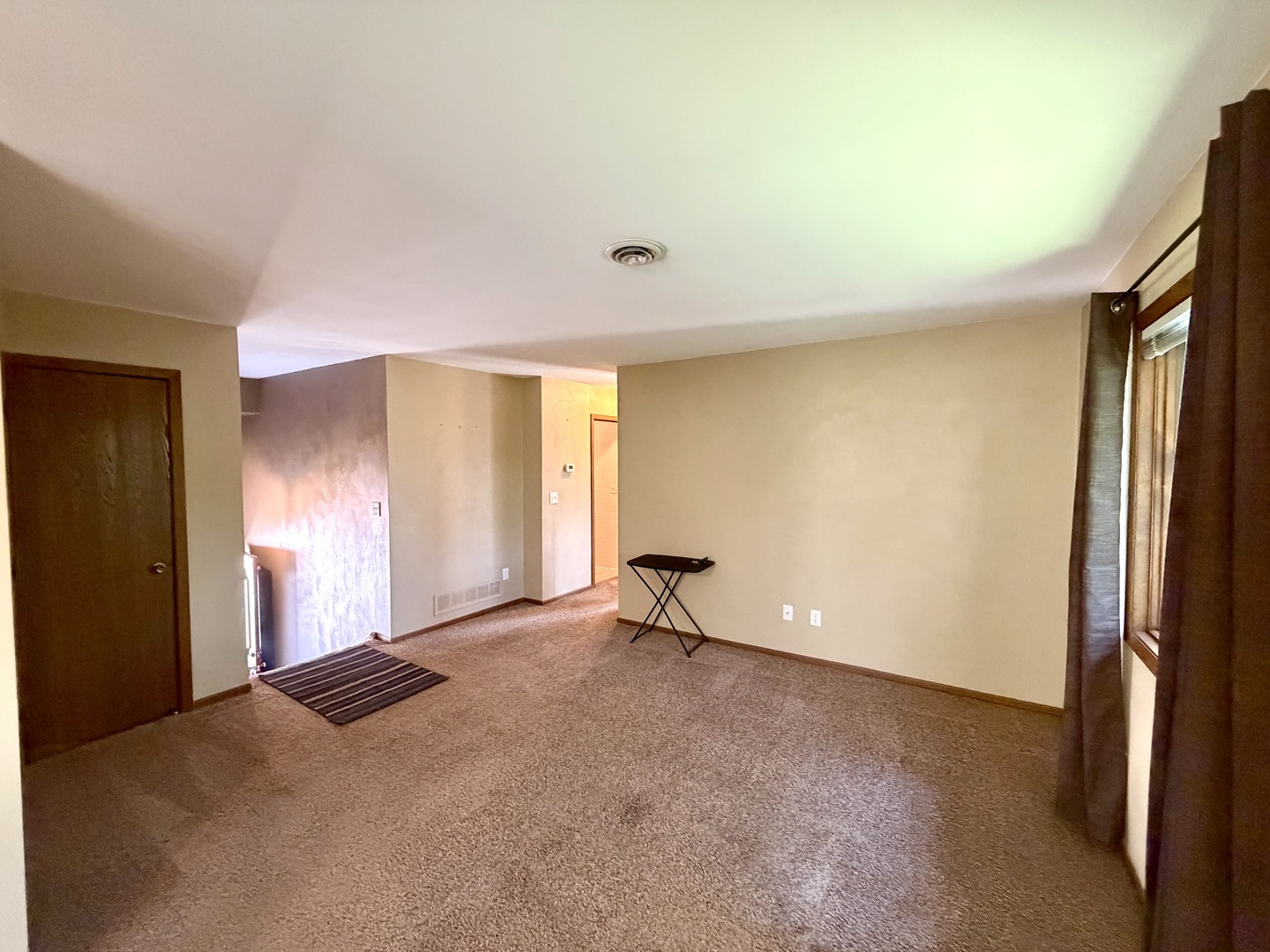 8504 Ridgewood Road 602 Property Photo 2