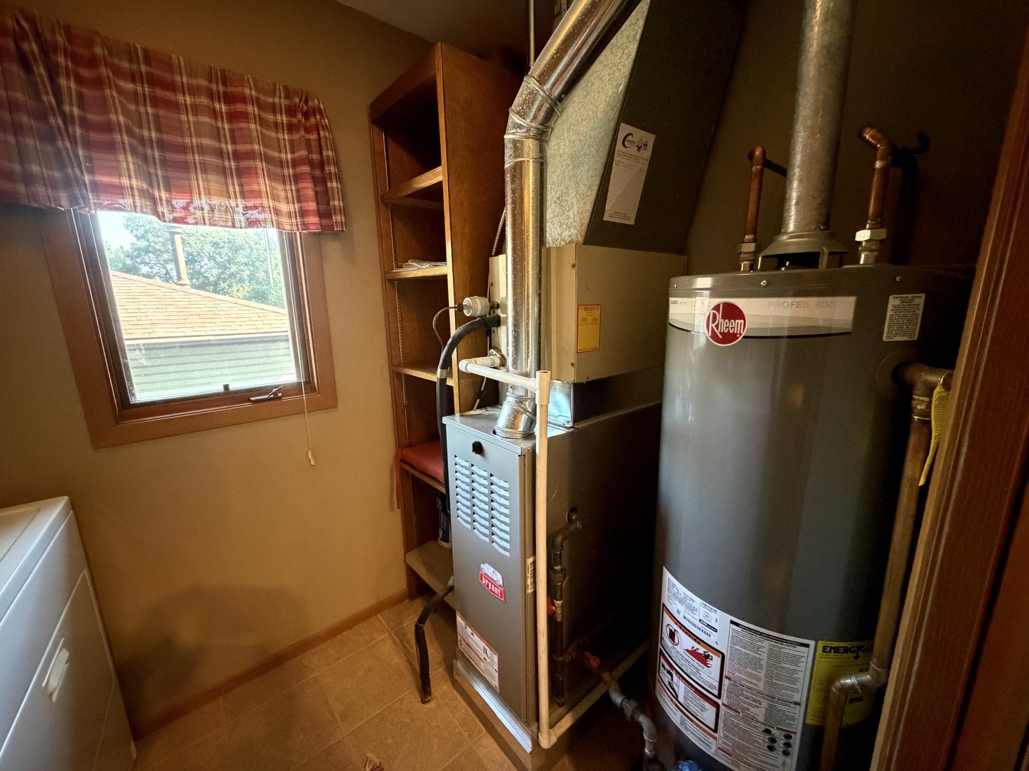 8504 Ridgewood Road 602 Property Photo 7
