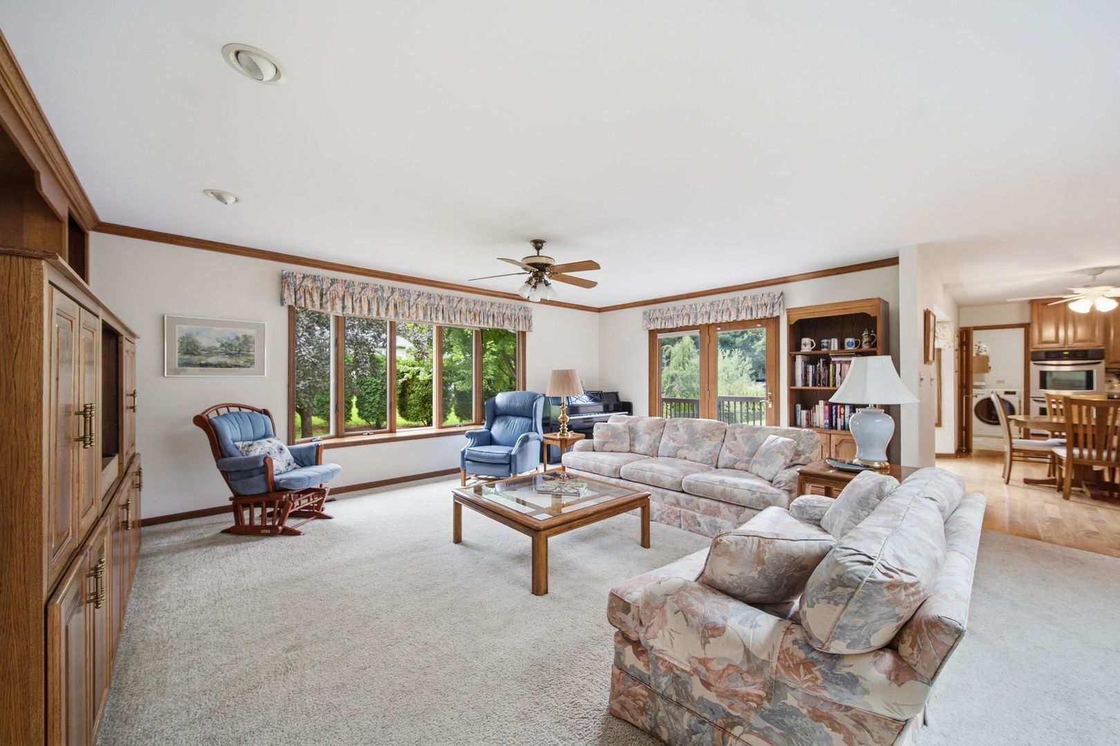 2141 Country Knoll Court Property Photo 7