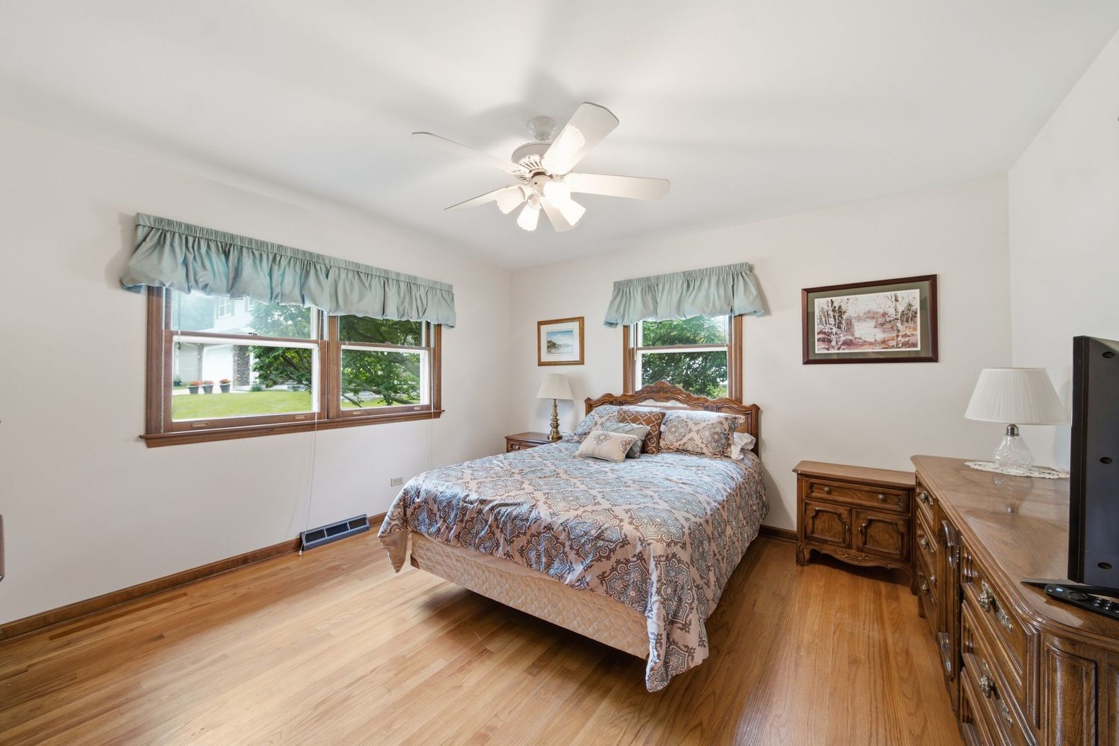 2141 Country Knoll Court Property Photo 15