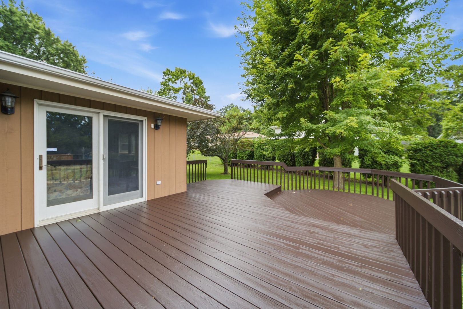 2141 Country Knoll Court Property Photo 24