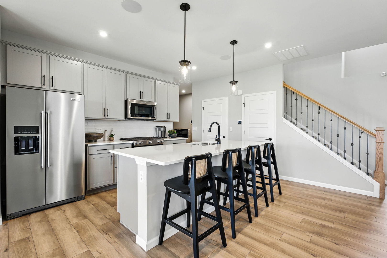142 Daltrey Drive Property Photo 4