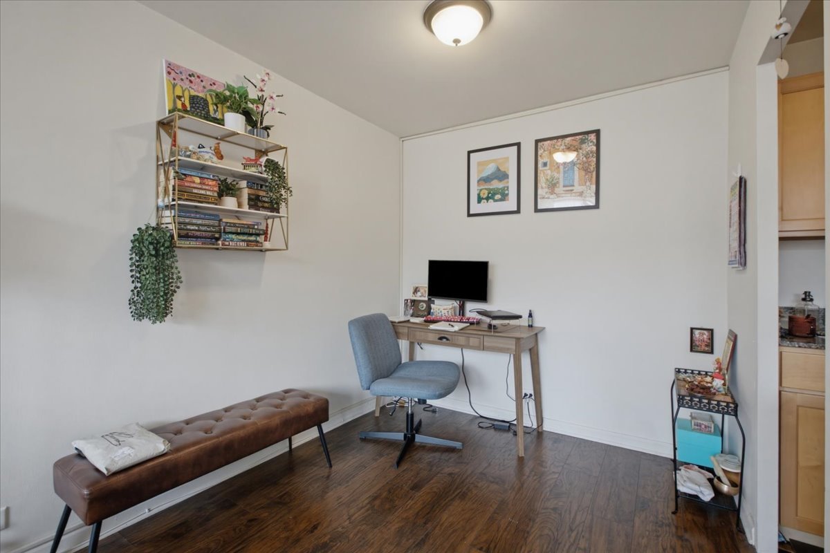 3950 N Lake Shore Drive 2103a Property Photo 7