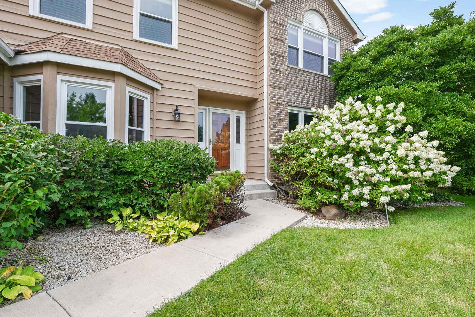 1848 Ravine Drive Property Photo 3