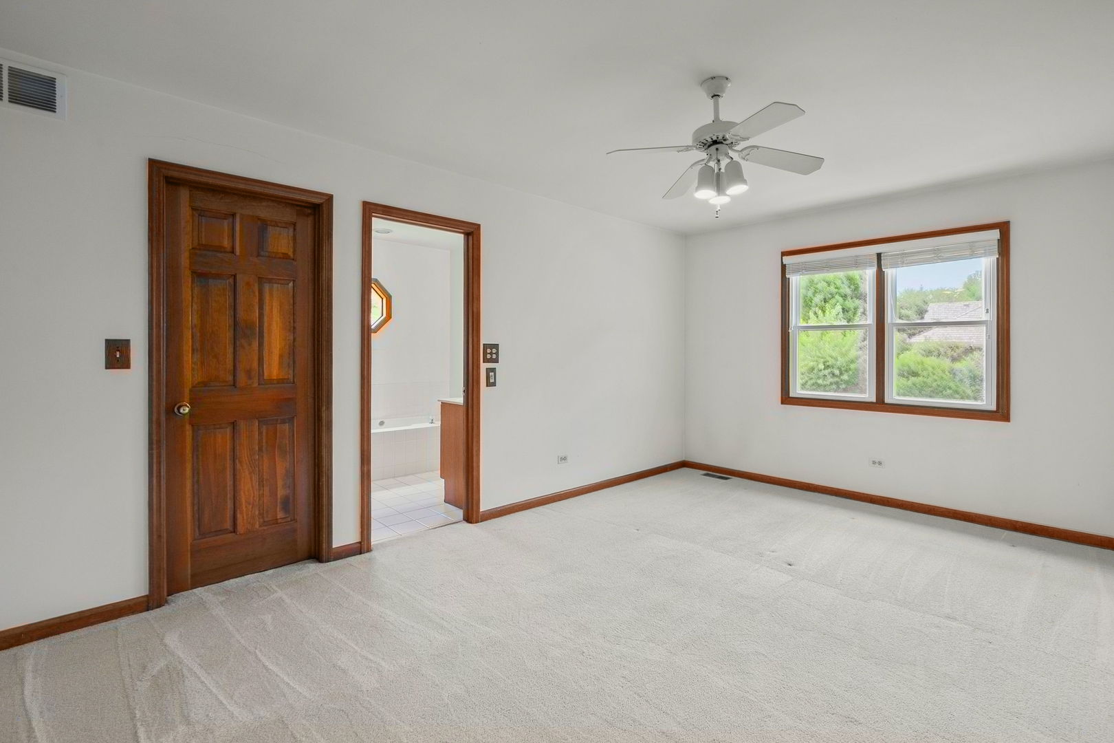 1848 Ravine Drive Property Photo 16