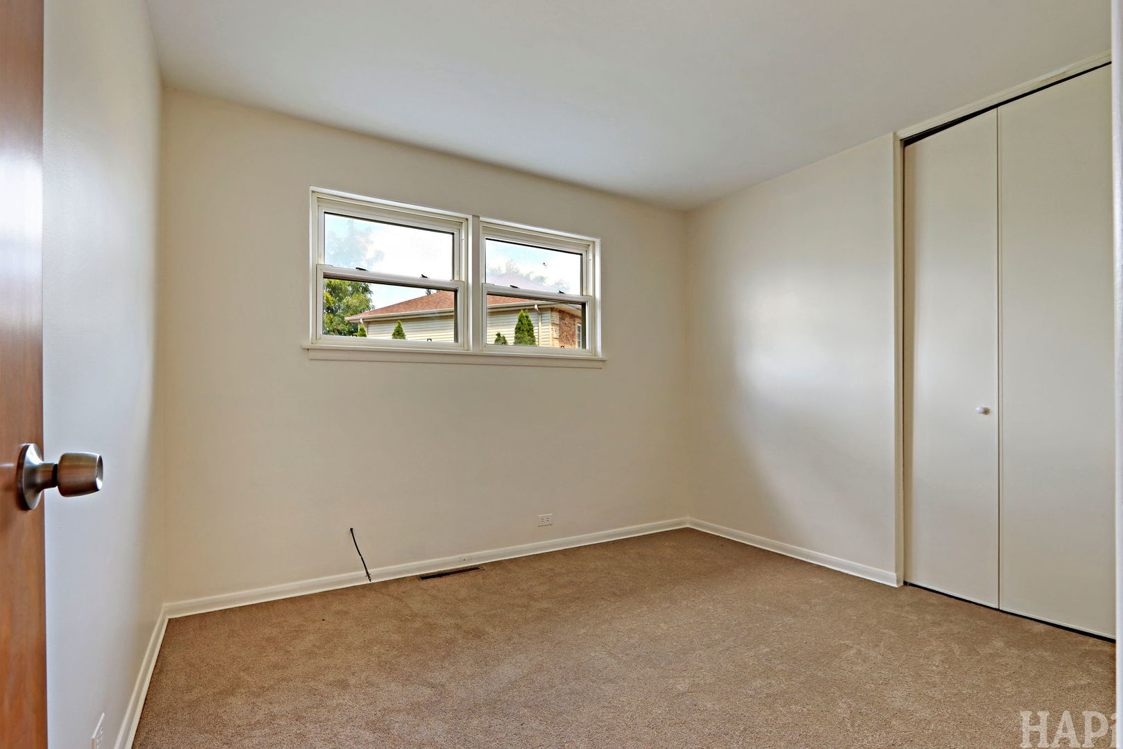 412 Warren Road Property Photo 16