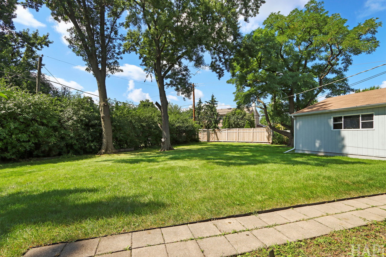 412 Warren Road Property Photo 28