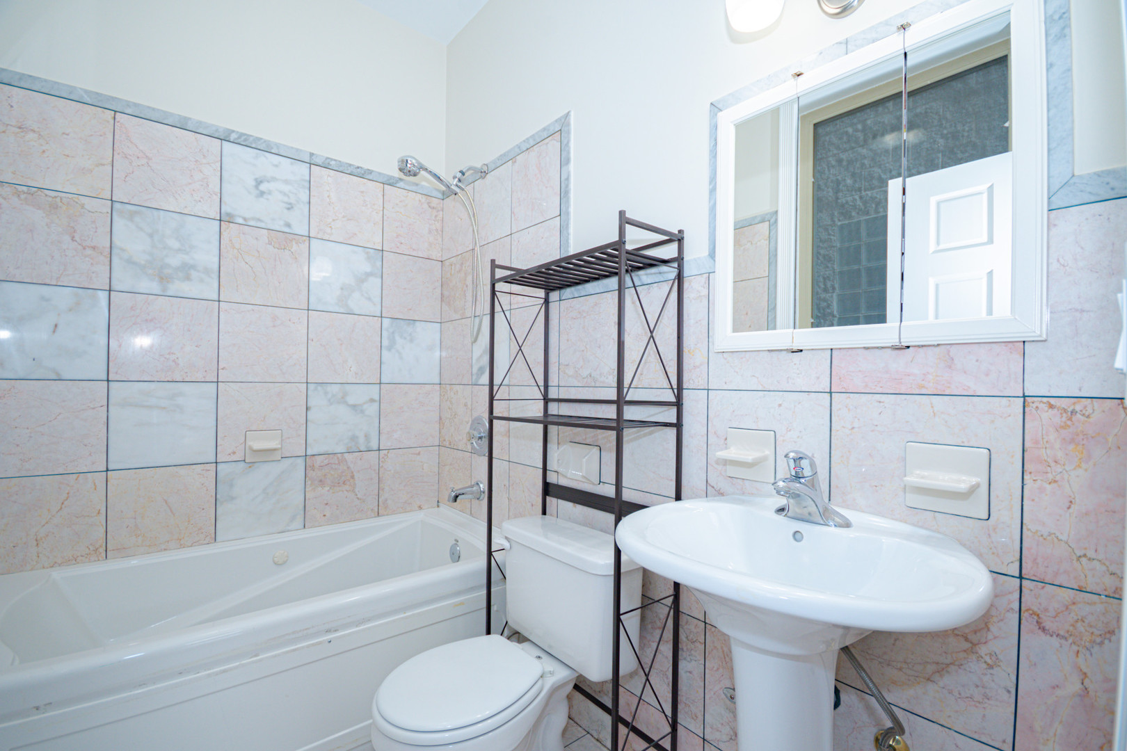 2645 W Haddon Avenue 1 Property Photo 15