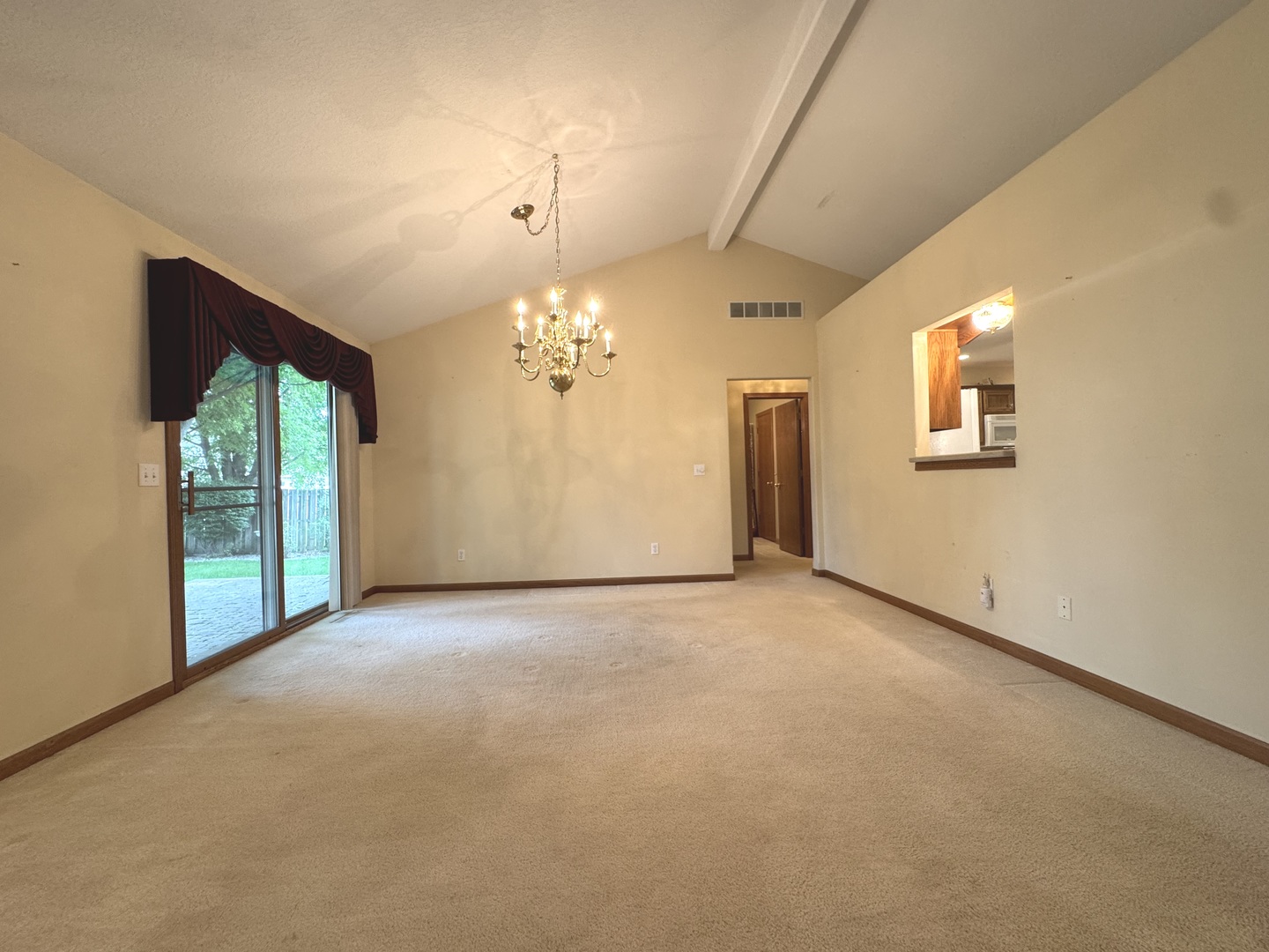 1559 Jennifer Drive Property Photo 6