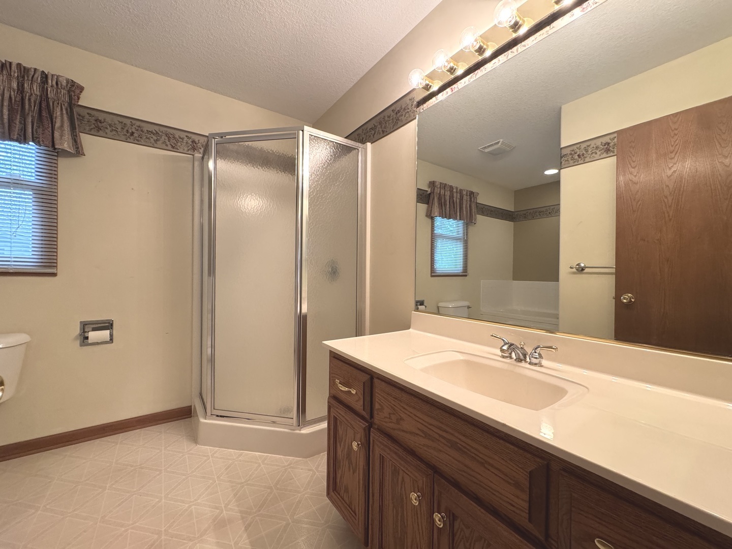 1559 Jennifer Drive Property Photo 15