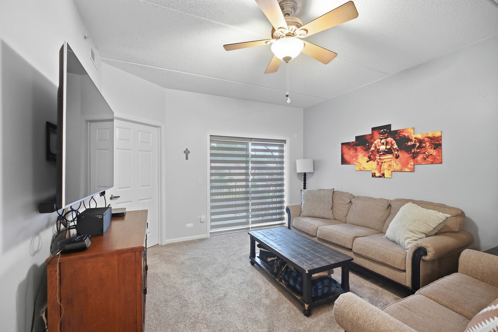 235 N Smith Street 301 Property Photo 7