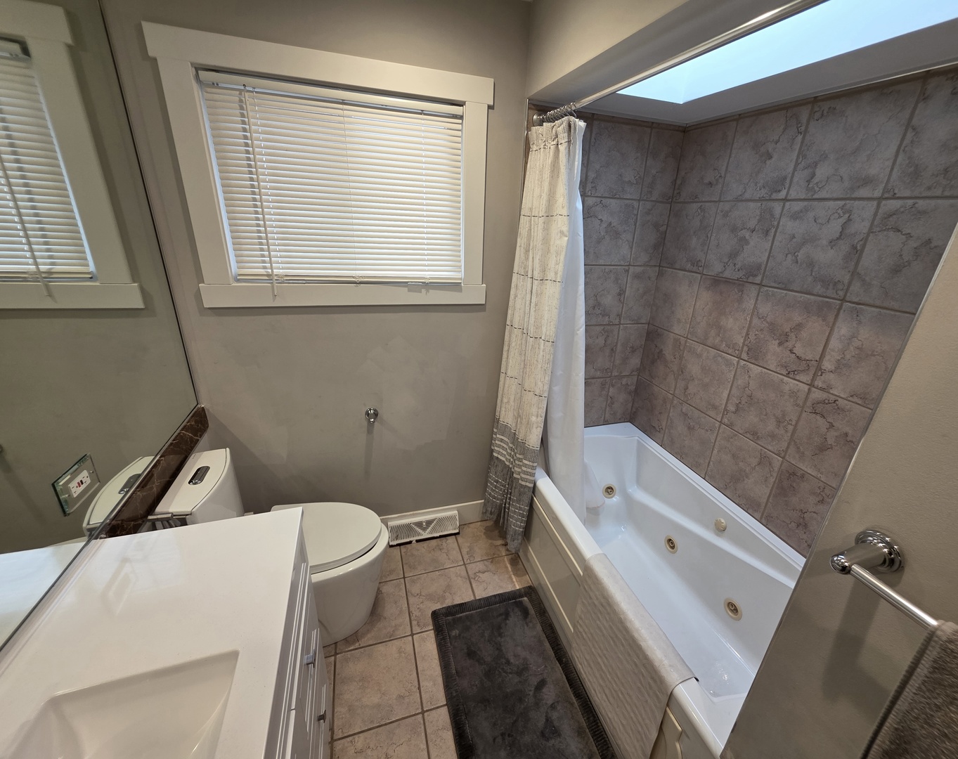 4305 Judd Avenue Property Photo 12