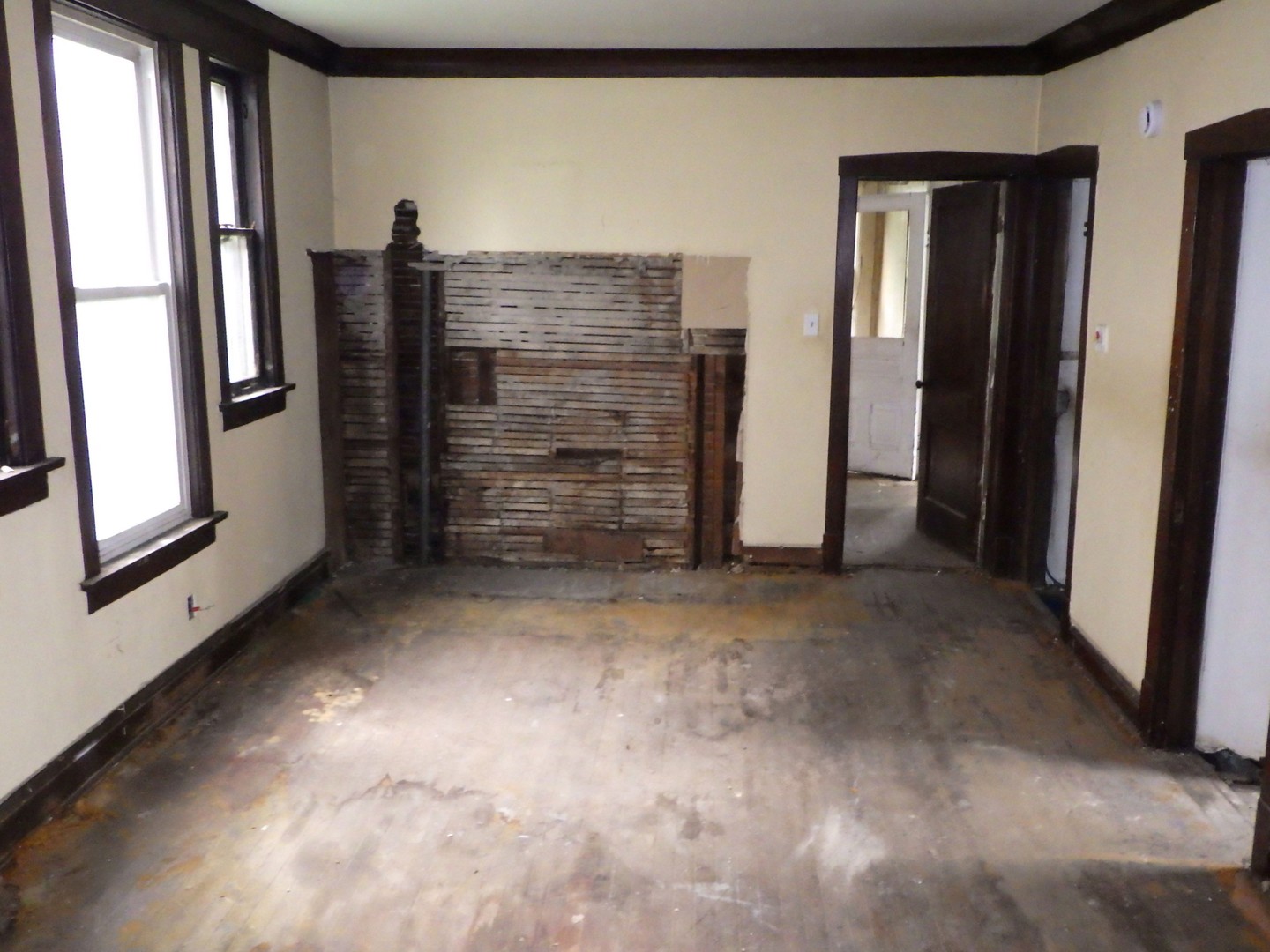 10114 S Winston Avenue Property Photo 4