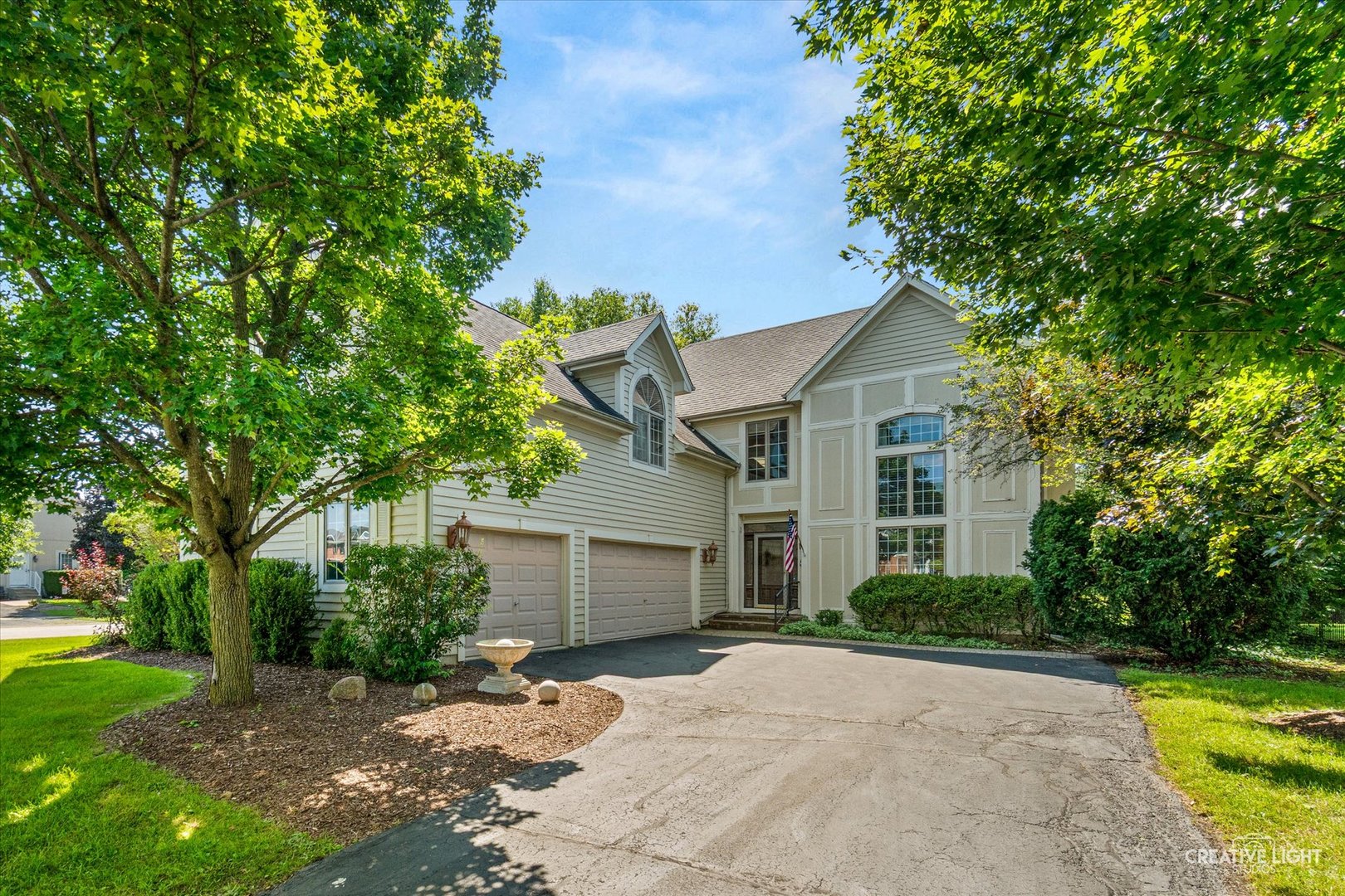 4N468 S Robert Frost Circle Property Photo 1