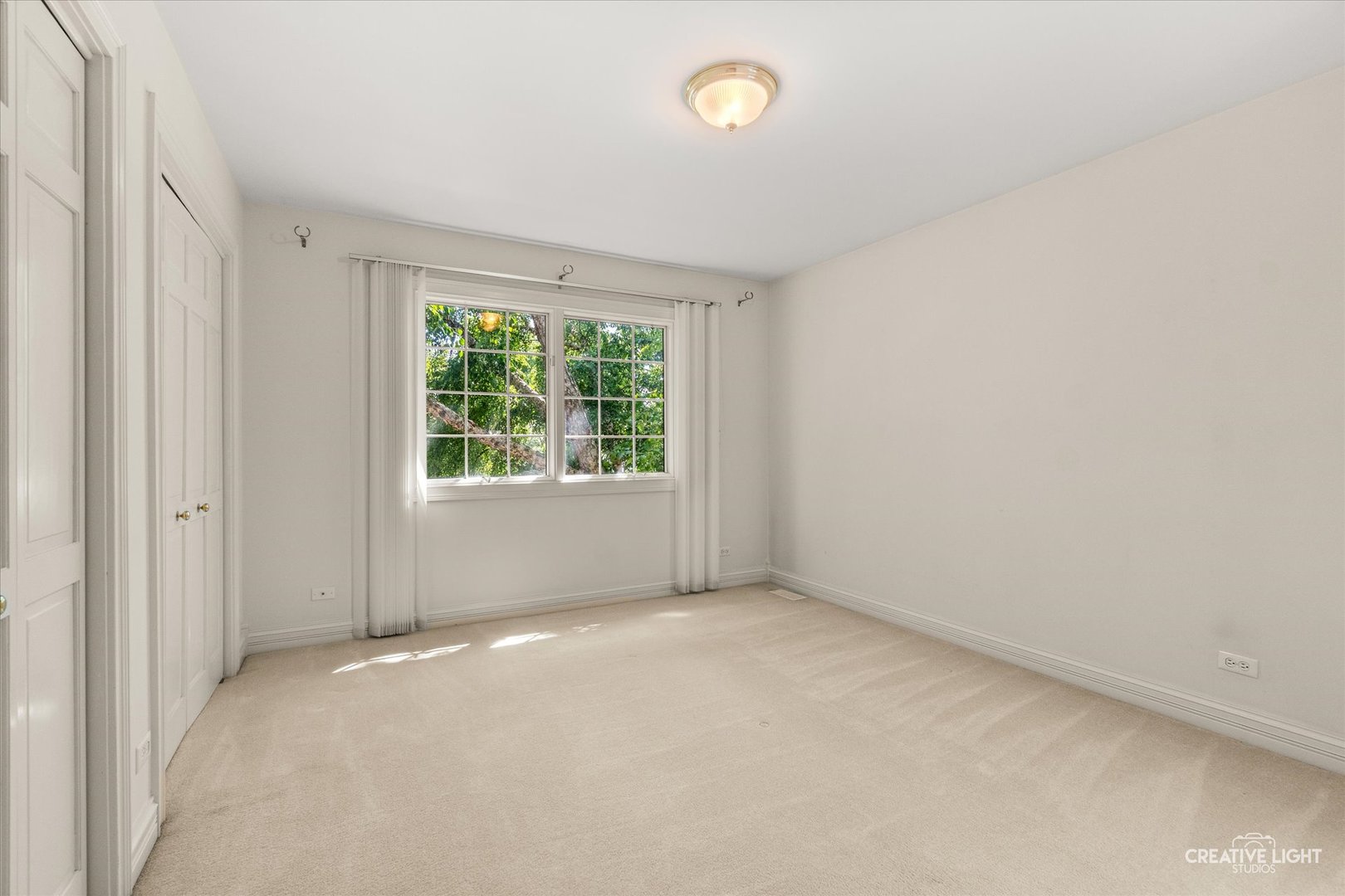 4n468 S Robert Frost Circle Property Photo 14