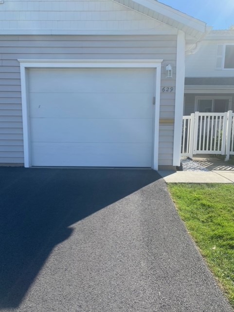 629 BREAKERS Point Property Photo 1