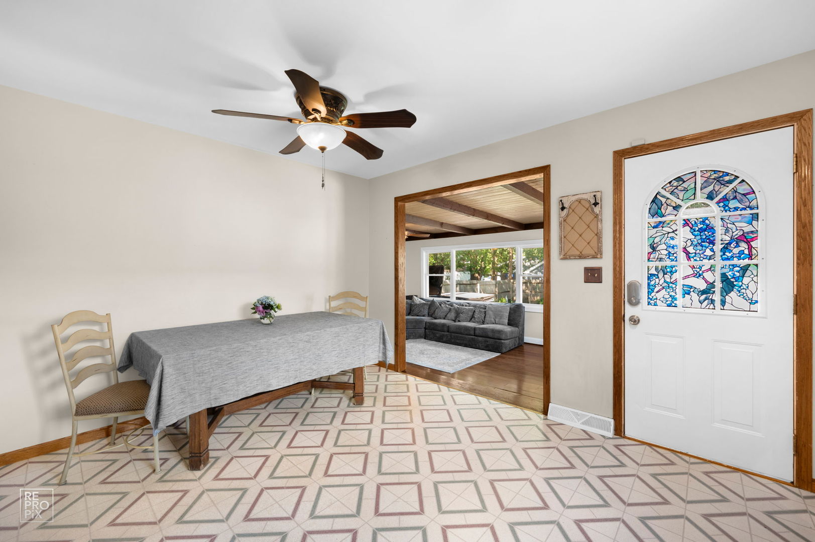 511 S Highland Avenue Property Photo 10