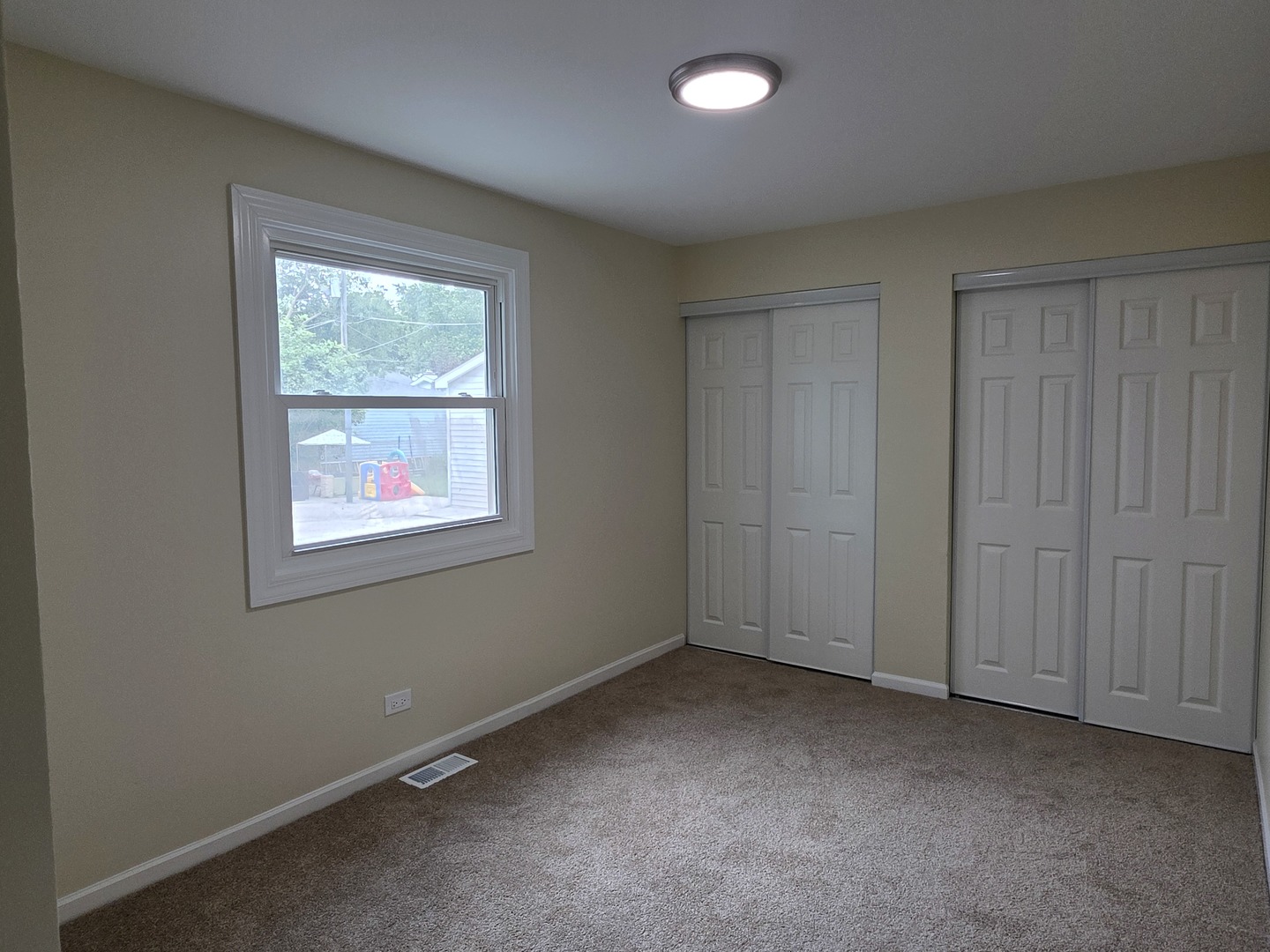 70 N Idlewild Avenue Property Photo 13