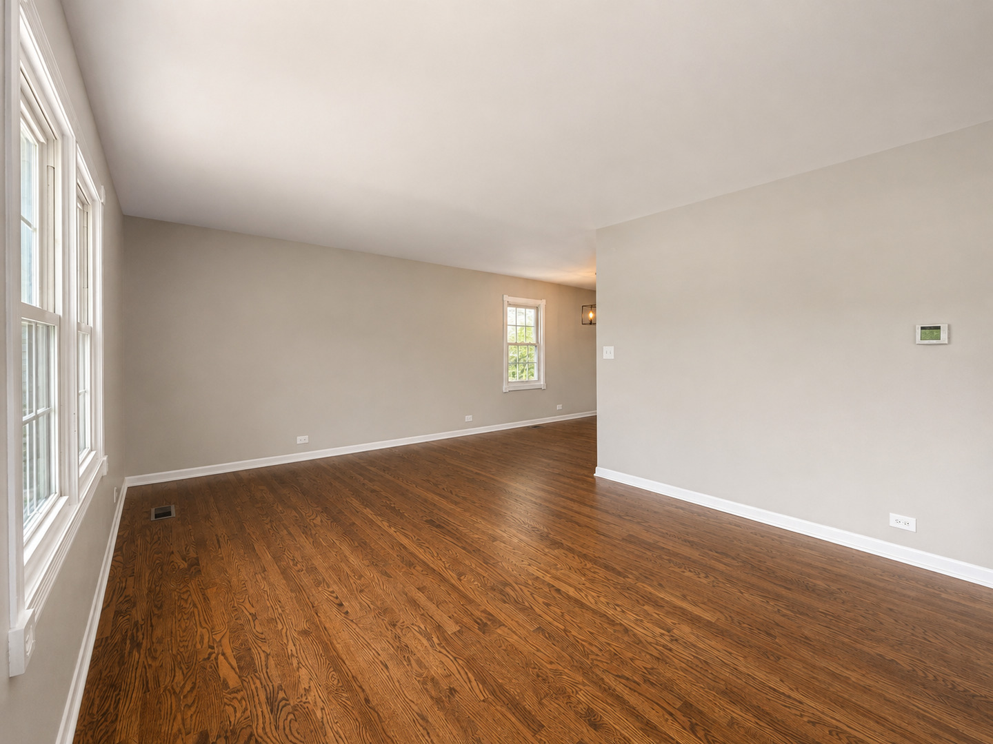 3038 Everglade Avenue Property Photo 4