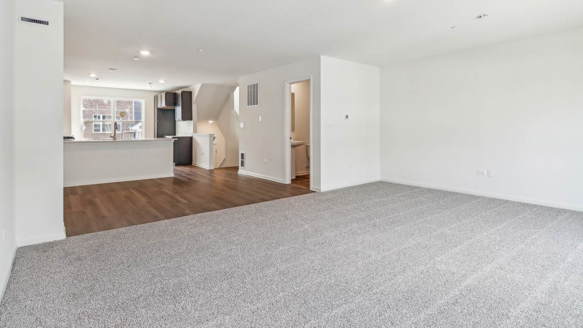 17397 Ulster Drive Property Photo 7