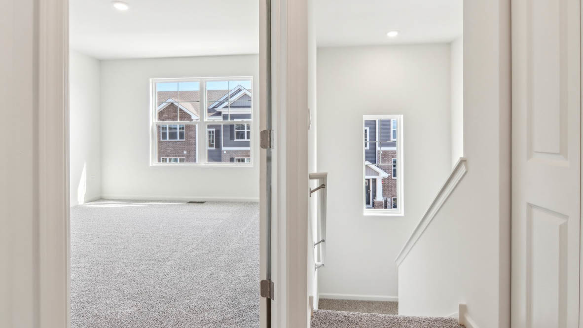 17397 Ulster Drive Property Photo 14