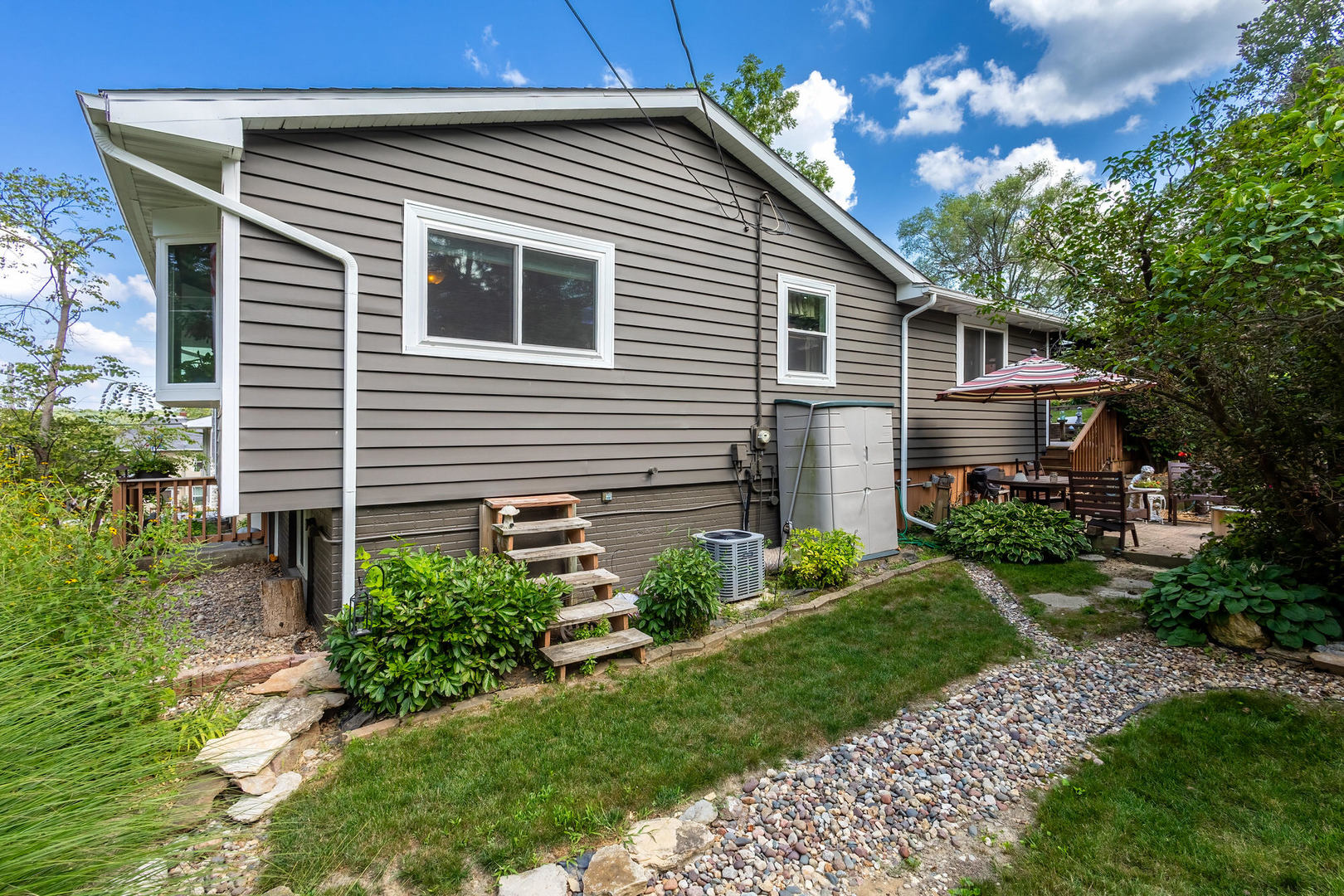 204 Chestnut Street Property Photo 3