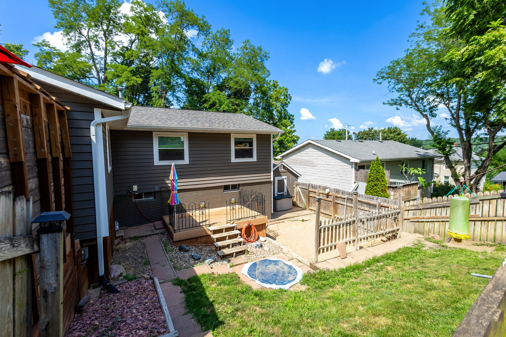 204 Chestnut Street Property Photo 8