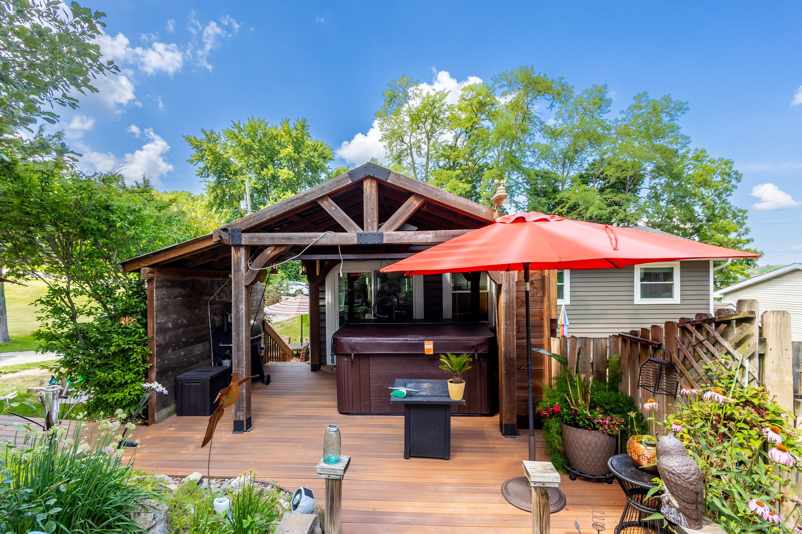 204 Chestnut Street Property Photo 10