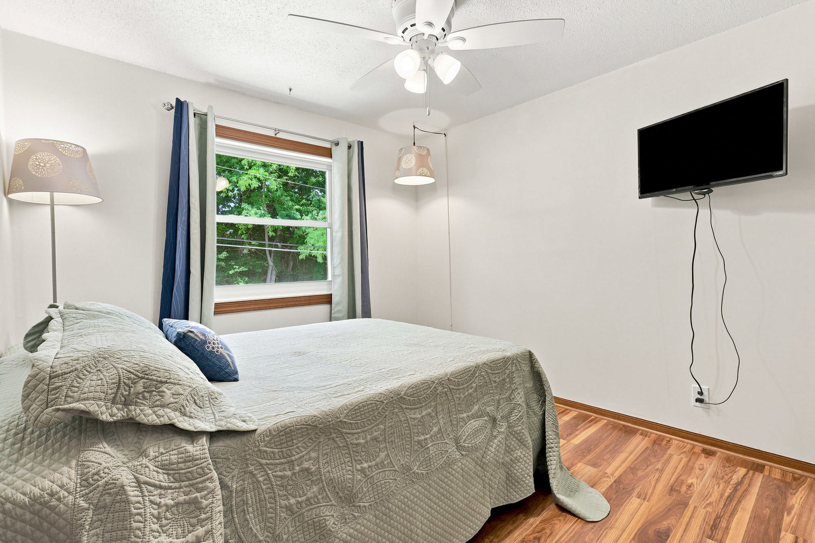 204 Chestnut Street Property Photo 24