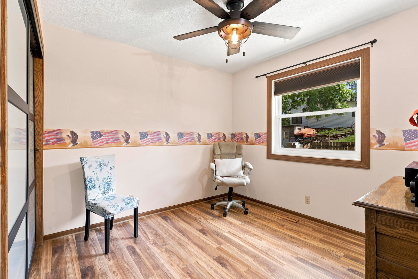 204 Chestnut Street Property Photo 26