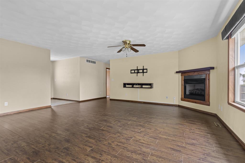 651 Purple Sage Drive Property Photo 6