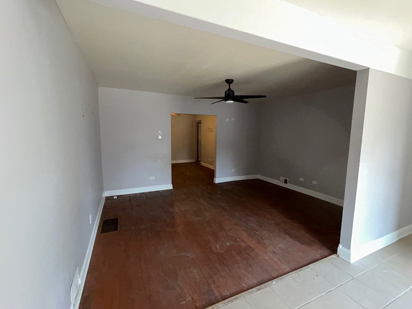 13816 S Wabash Avenue Property Photo 20