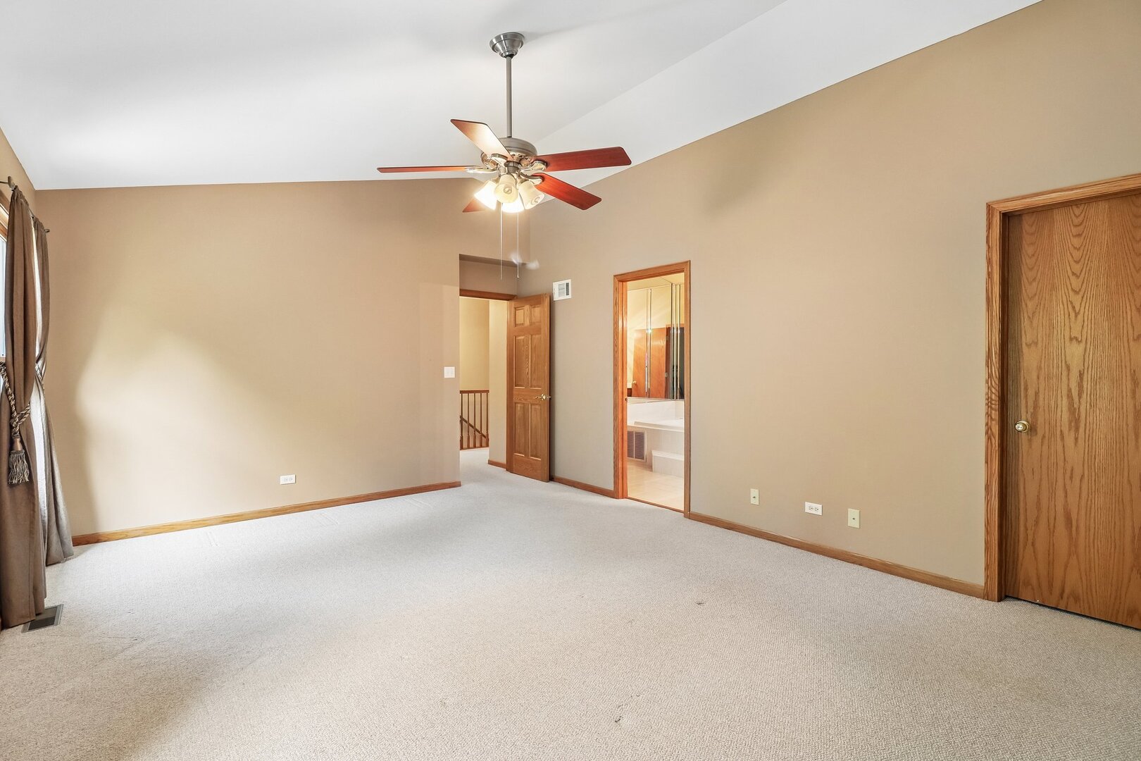 322 Chesapeake Lane Property Photo 18
