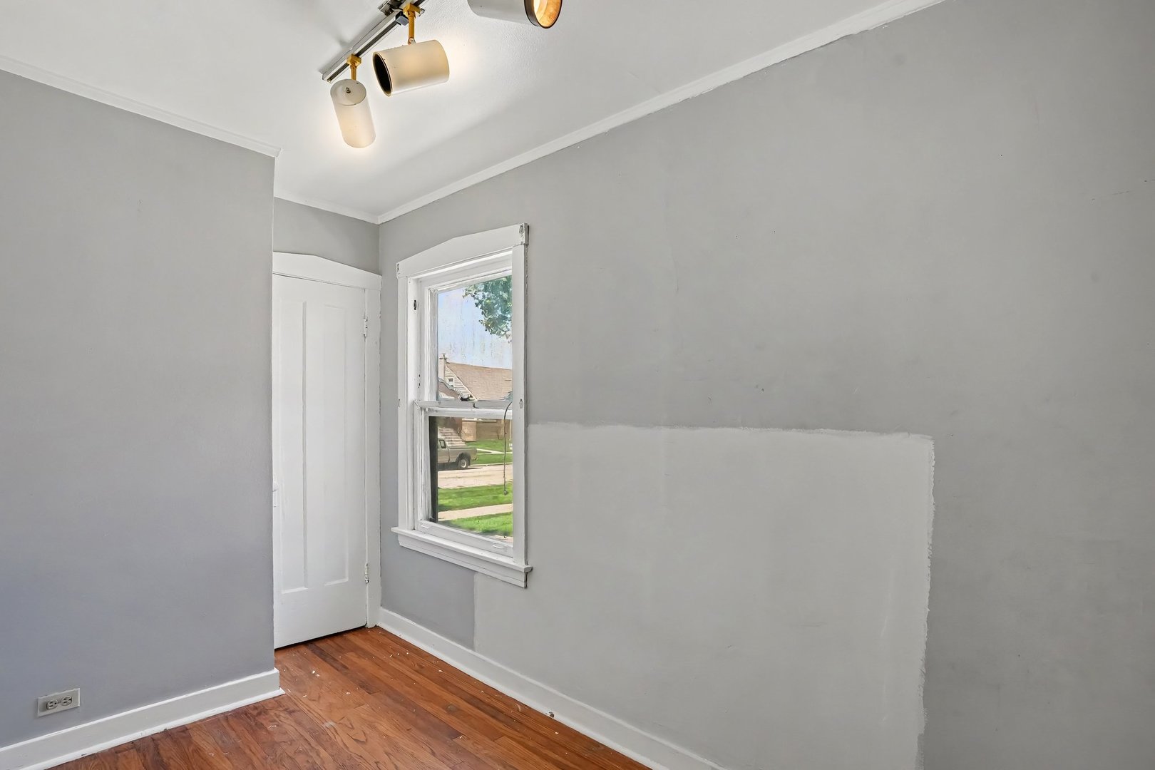 3437 Oak Avenue Property Photo 5