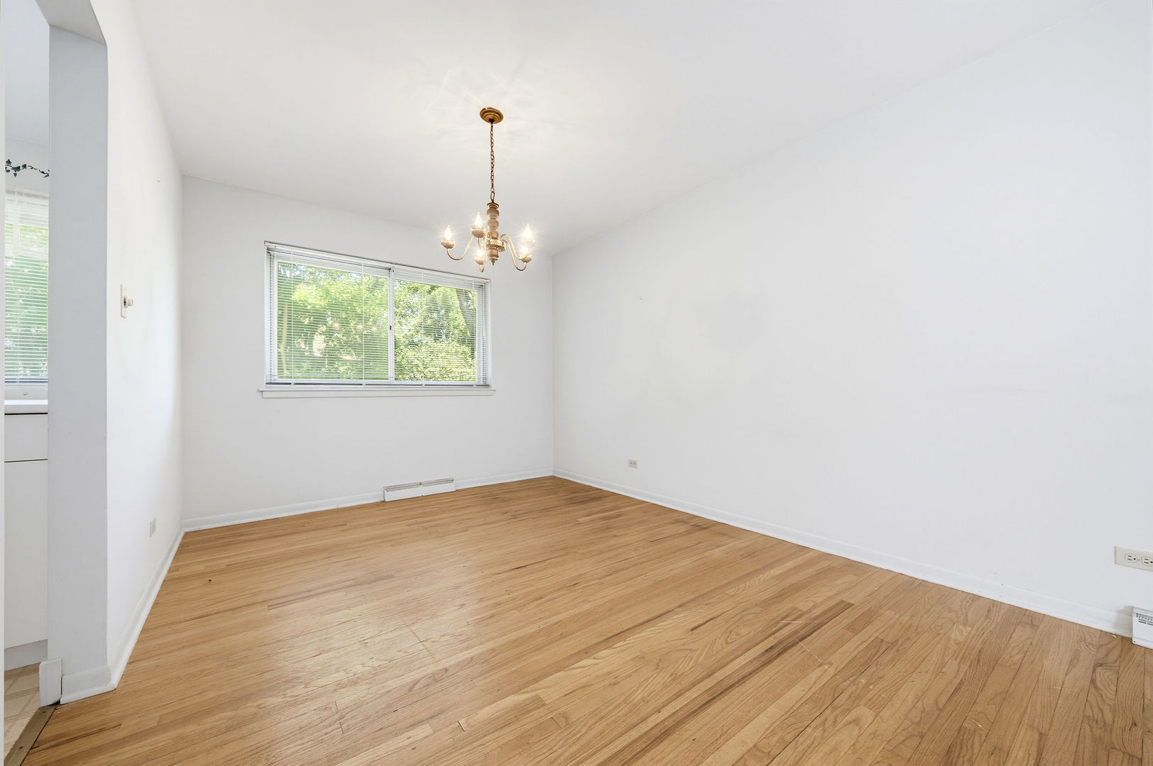 406 N Williams Drive Property Photo 7