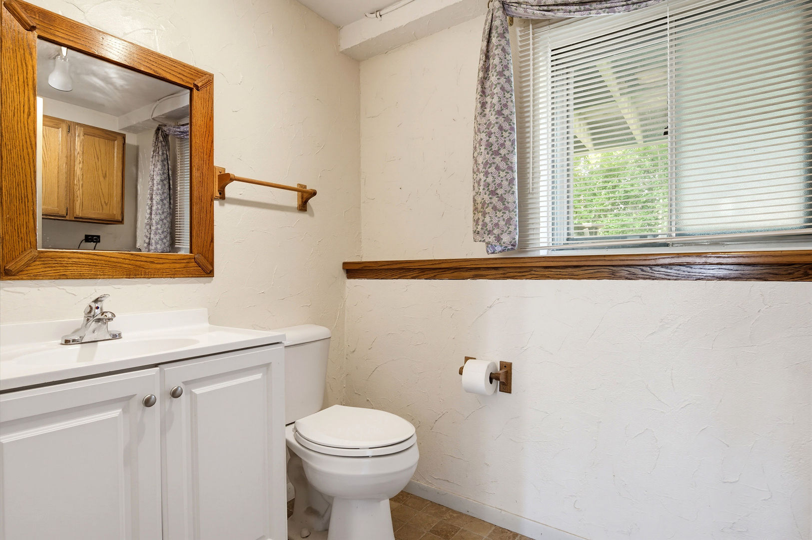 406 N Williams Drive Property Photo 12